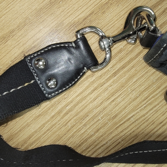 Coach Voyager Tote - Picture 15 of 15